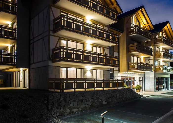 Five Seasons One Aparthotel